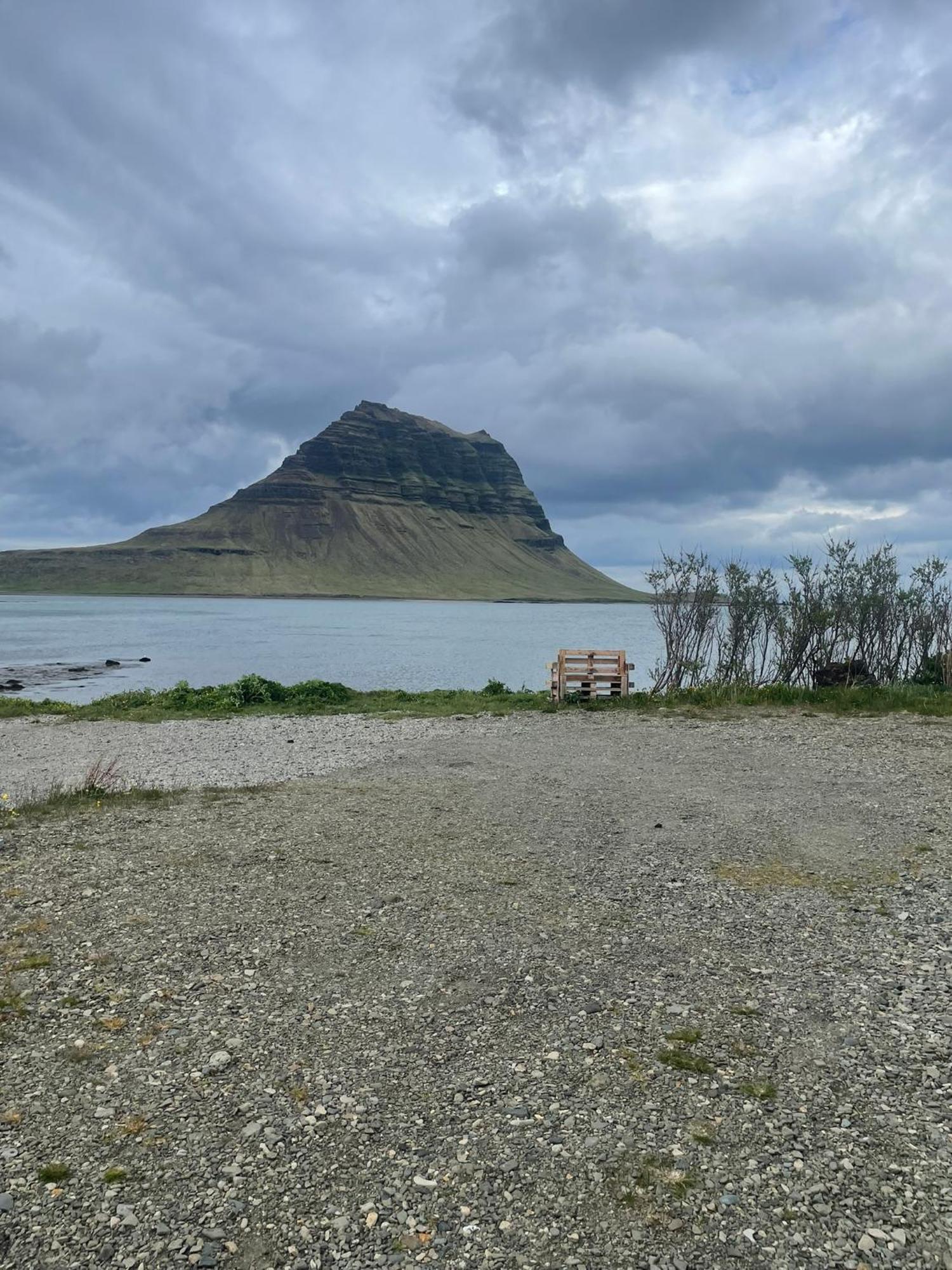 Kirkjufell Basement Apartment Grundarfjordur Dış mekan fotoğraf